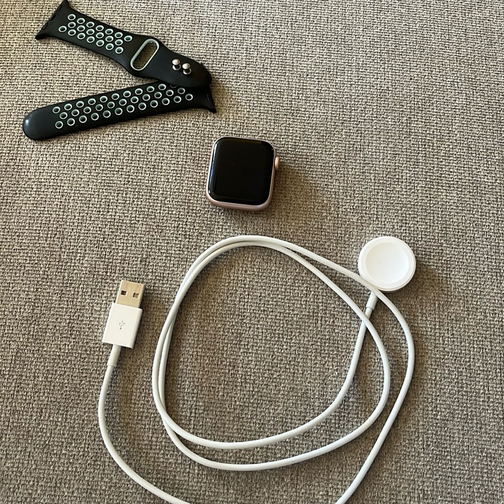 Apple Watch SE 40mm